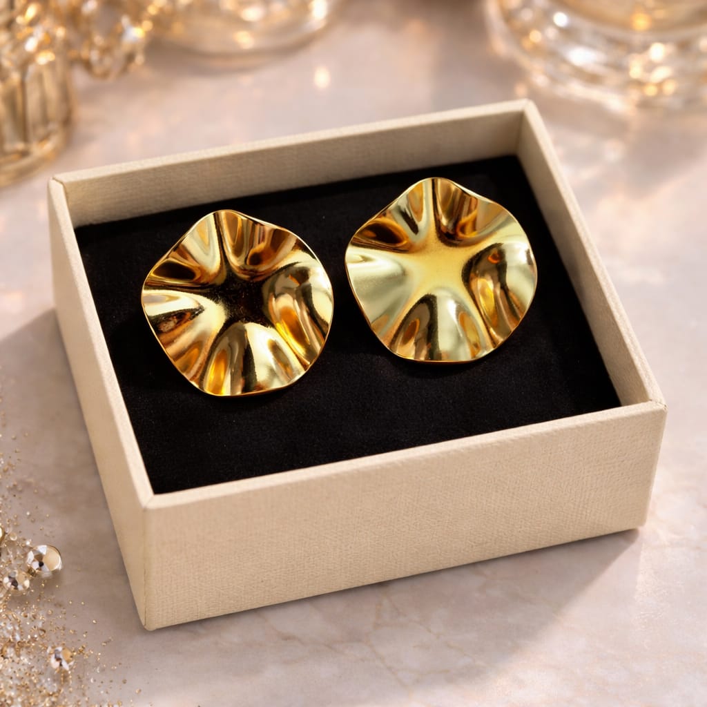 Kevira Sculpted Disc Statement Studs