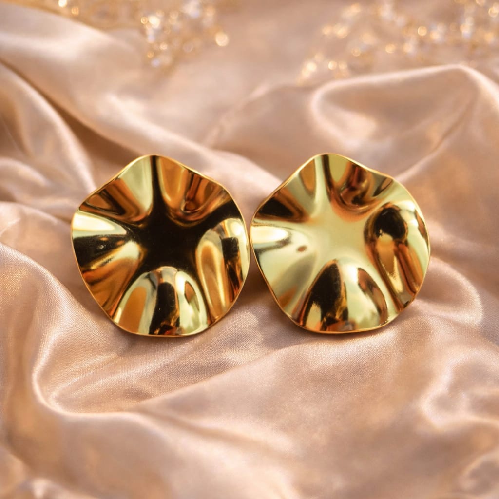 Kevira Sculpted Disc Statement Studs